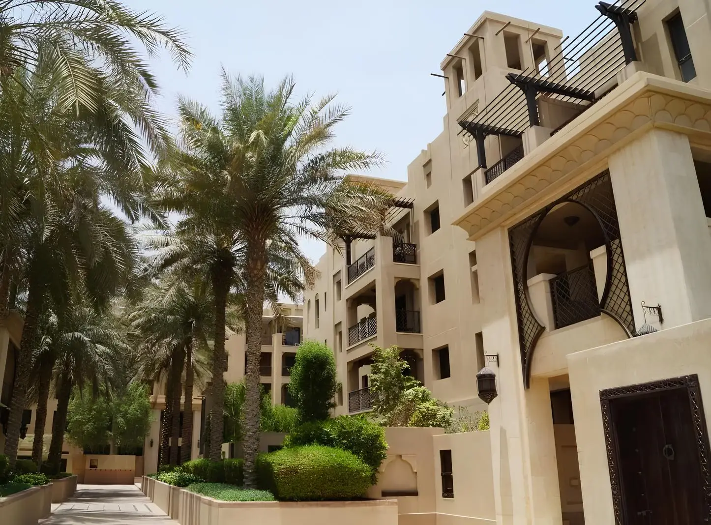 0d4d8705-42f0-4422-8c80-05fd49264306