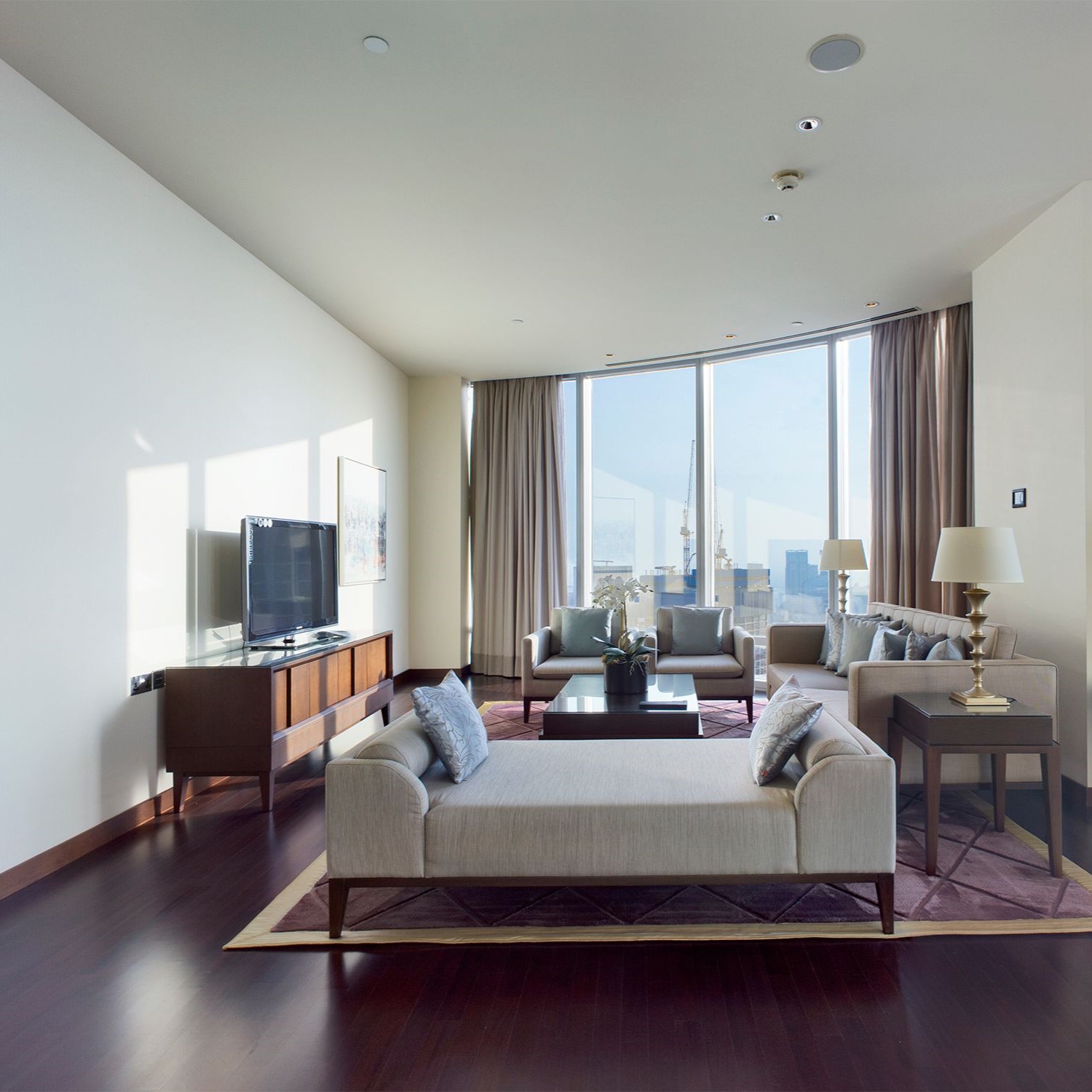 1nCphRNUXmF6H7QsqC3s5CEsaNAZq9mko22Mje9L