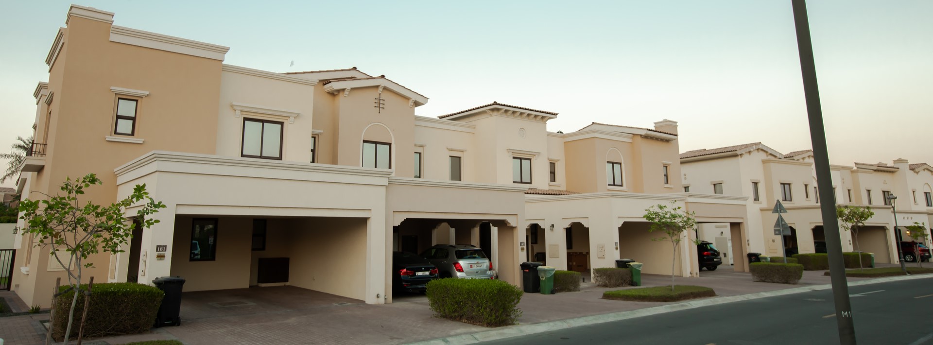 Da6Py5wqhoxynt1xN1TrWmfrOecDrYmwoEW73yXl