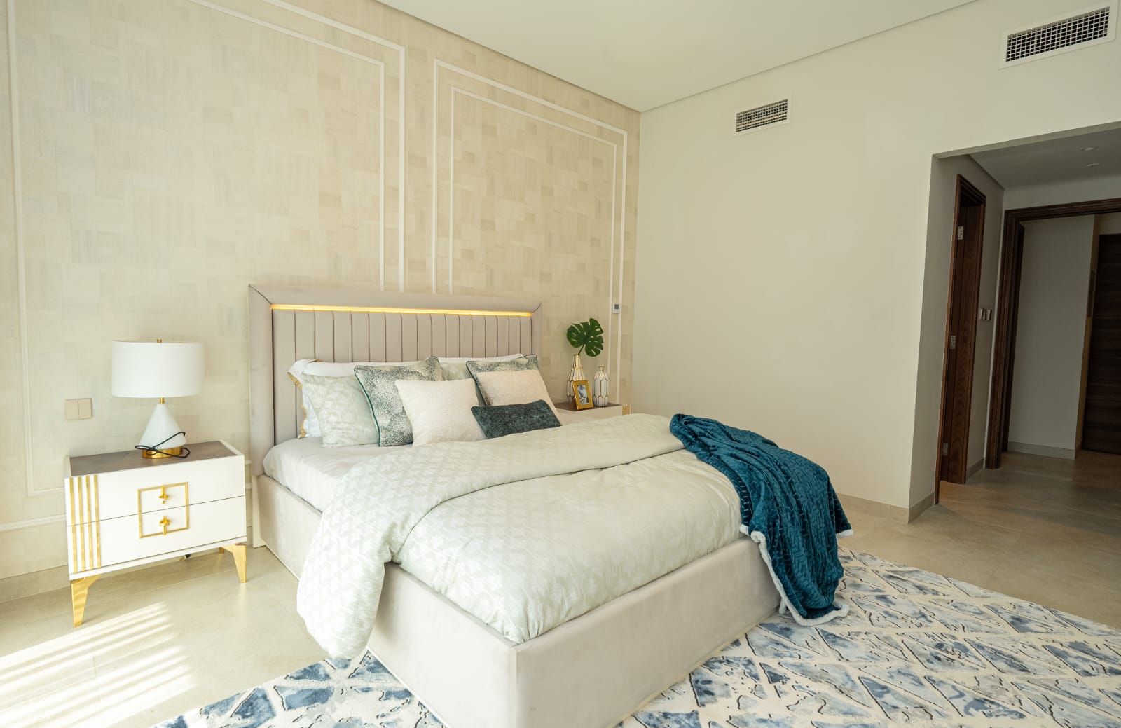 HLZrAHUzu5YyZRn2BYVymaaeA0vUPdXYOtkYnTJJ