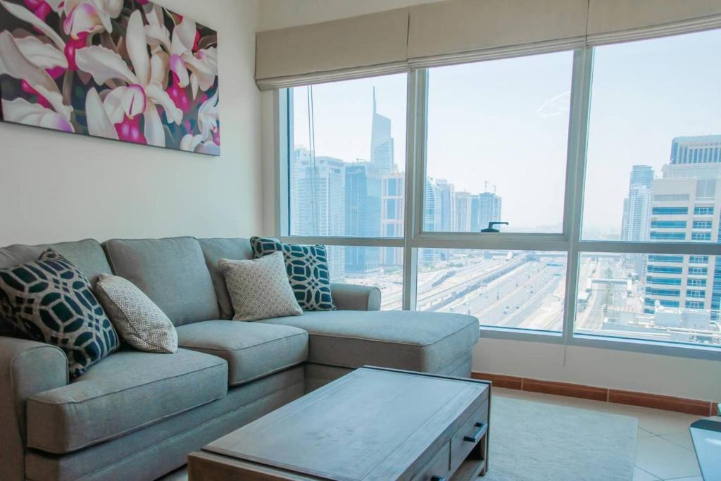 Diamond Marina Diamond 2 - Image 1