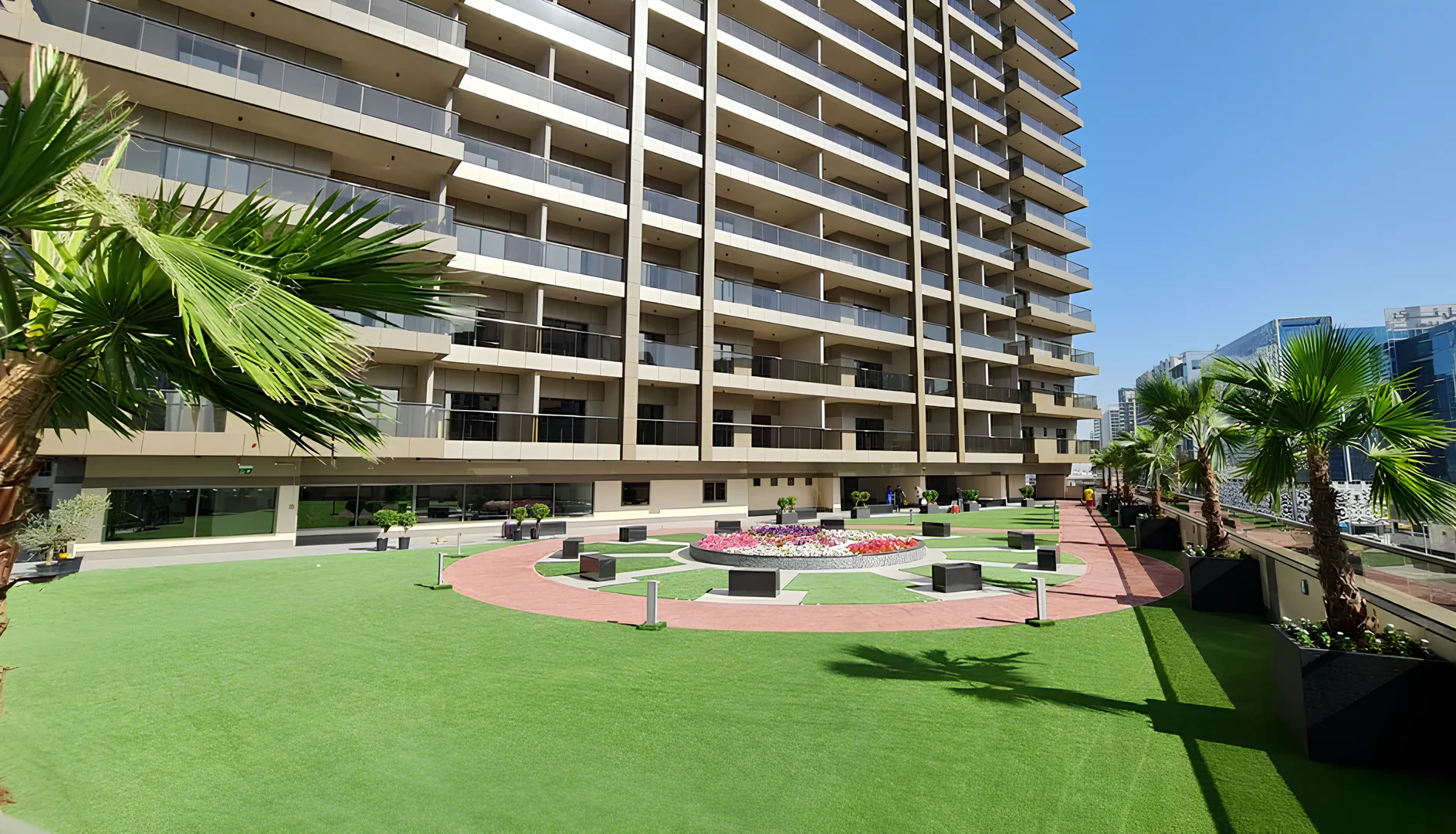 Triplanet Group旗下Elite Downtown Residence - 图片1