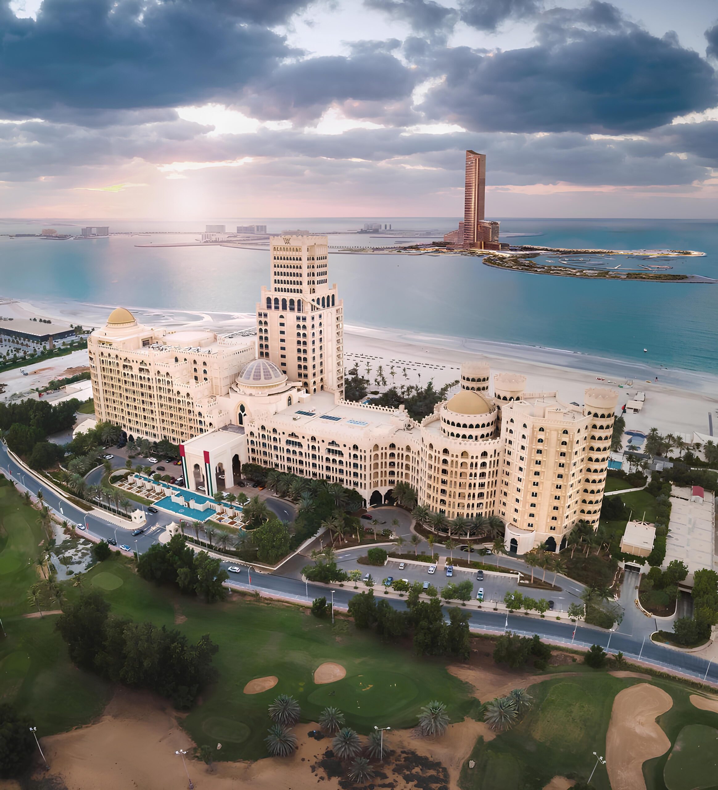 Al Hamra Waldorf Astoria Residences - Image 1
