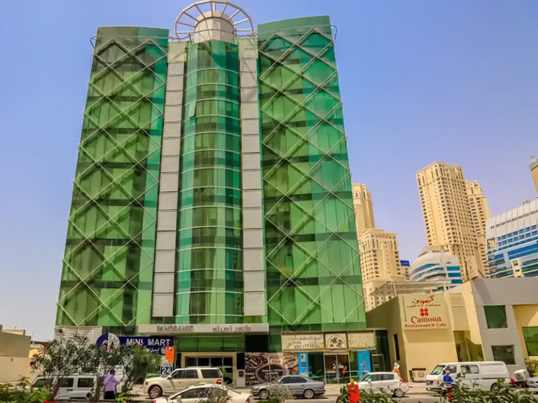 Bonyan Panoramic Tower by Bonyan International Investment Group in Dubai Marina - Image 1