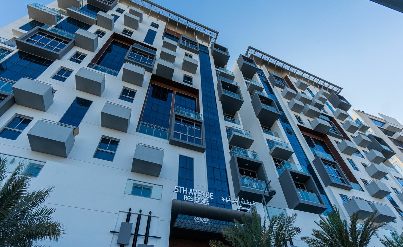 Emirates Pearl Construction 5th Avenue Residence - Image 1
