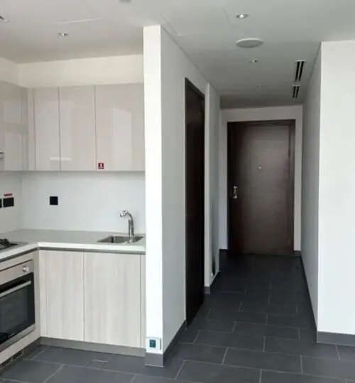 A estrenar | 1 habitación | Piso medio | Vista a la piscina y la laguna