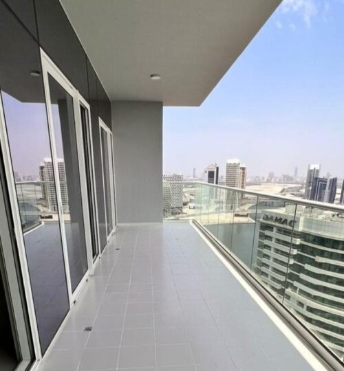 Spacious 2-Bedroom Apartment | Modern Living