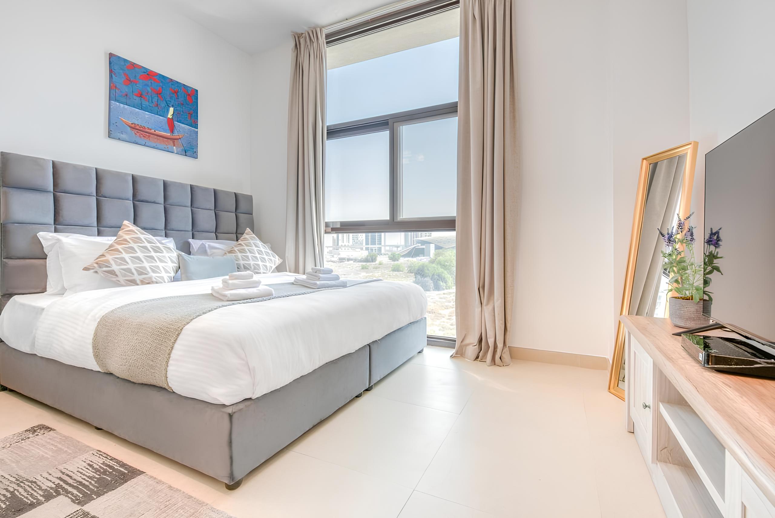 Sol Properties Iris Amber - Image 4