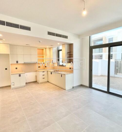 Prime Location | Vacant | Large Plot