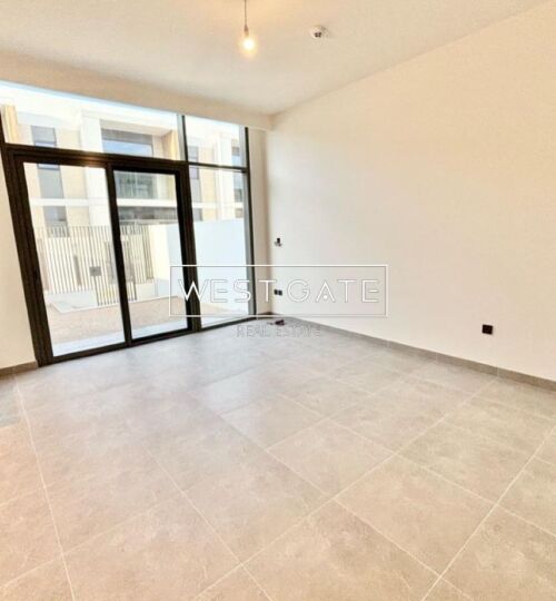 Single Row | Vacant | Gated Community