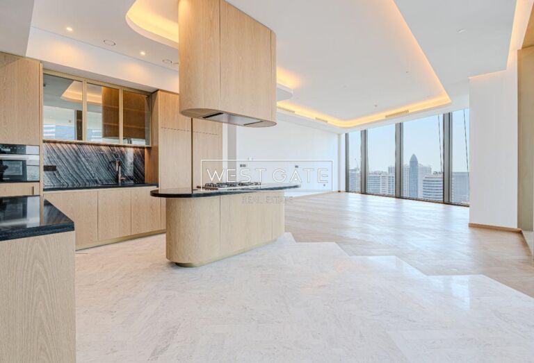 Exclusive 3BR | Canal-Facing | High Floor