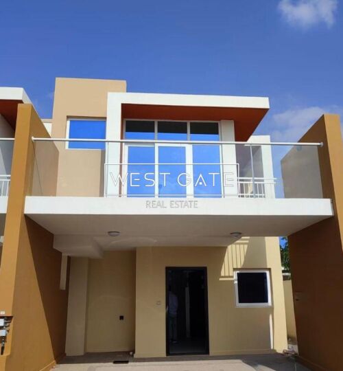 Single Row | Prime Location | Premium Amenties